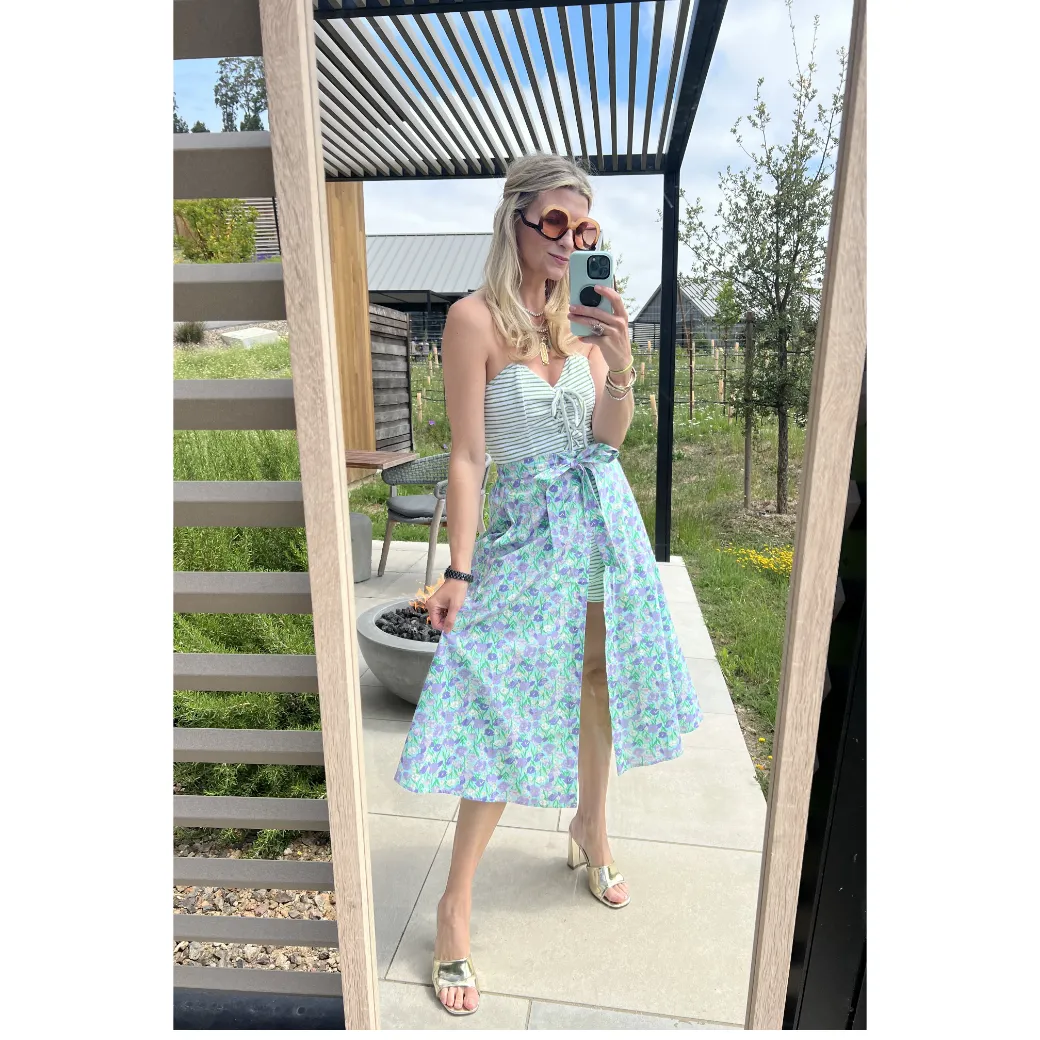 SAMPLE Poolside Wrap Skirt - Lilac Daisy